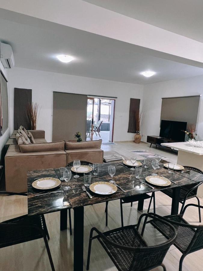 Oasi Rejuve Villa Meneou Buitenkant foto